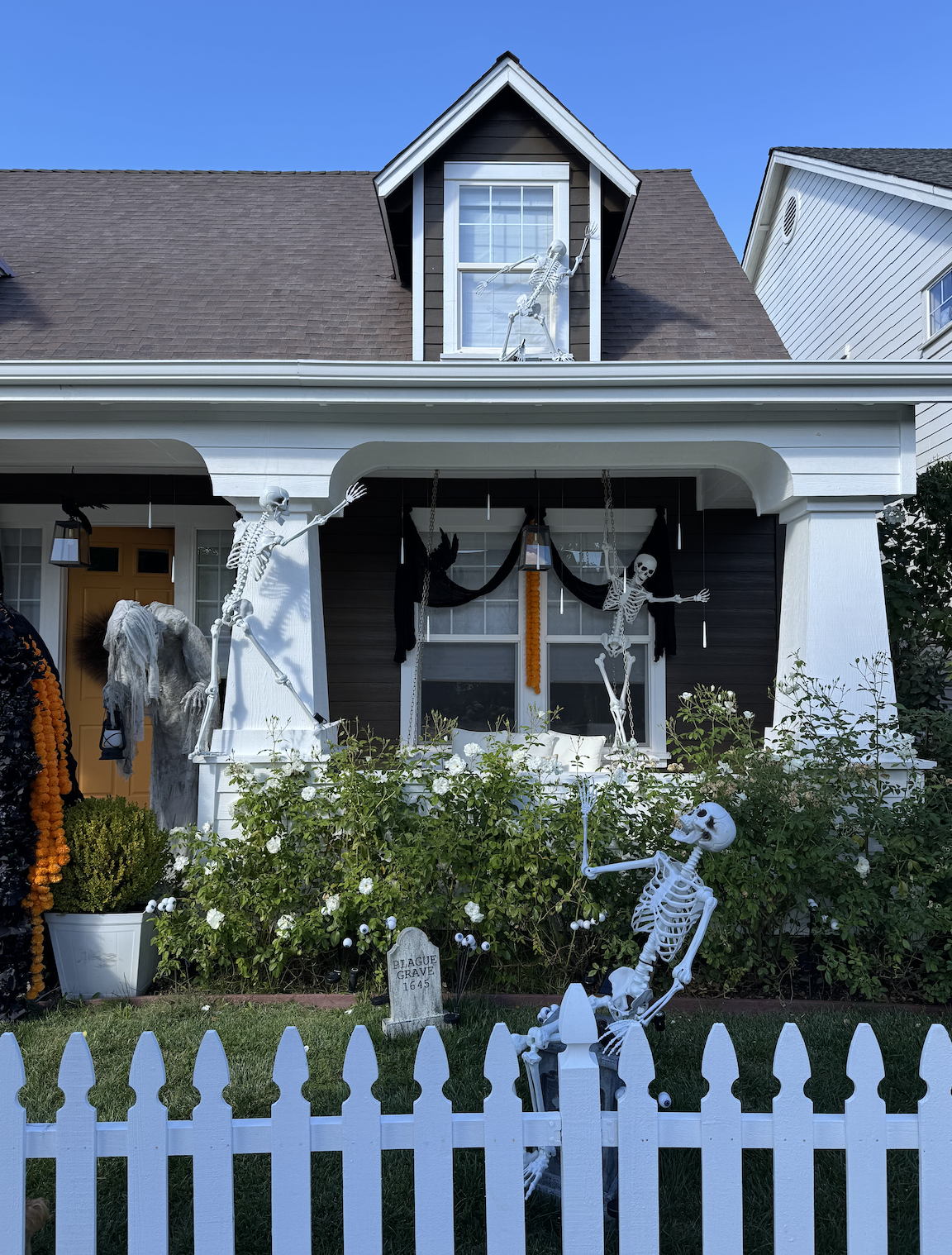 Healdsburg Best Halloween Decor